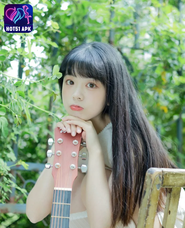 Yi Zhi Nuan Nuan-Hot51