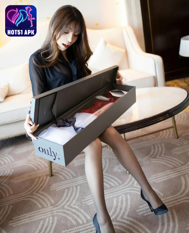 Zhizhi Booty-Panduan Lengkap Download HotLive Mod, Unlock Hot51, dan Mengunduh APK Mod Hot51 dari Sfile Beautiful girl 3 - Hot51 zhizhi booty-hot51