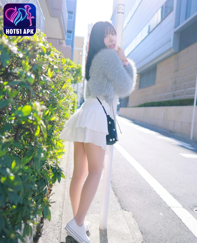 Leesovely Sakura-Hot51