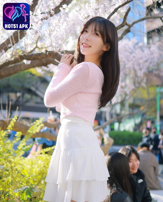Leesovely Sakura-Hot51