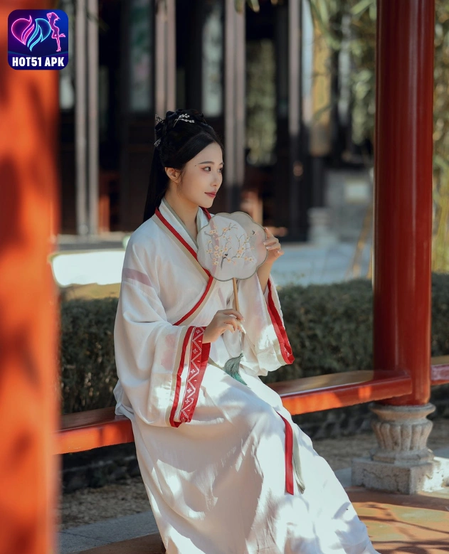 Mengungkap Rahasia Kesuksesan Zhuo Yi Nan di Hot51 Livestream: Situs Live Bar Bar dengan AM Mod APK Terbaru The Beautiful Girl 5 - Hot51 Zhuo Yi Nan-Hot51