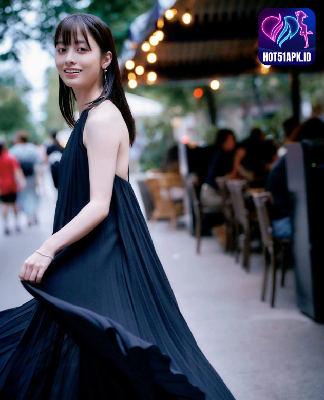 Kanna Hashimoto-Hot51