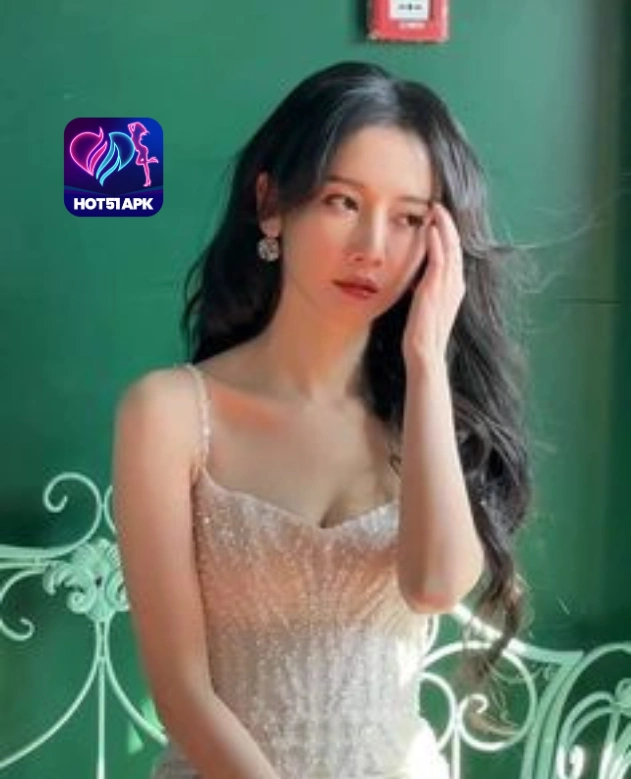 Lý Mạc Chi Influencer Populer di Indonesia 2 - Hot51 Lý Mạc Chi -hot51apk