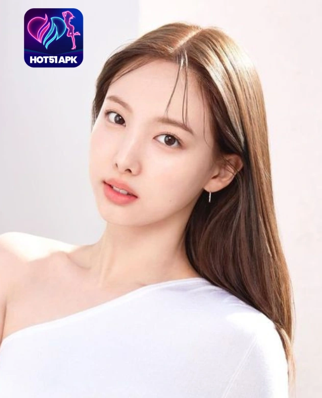 Nayeon Sosok Inspiratif di Hot51 Platform Terdepan Indonesia 3 - Hot51 NAYEON -hot51apk