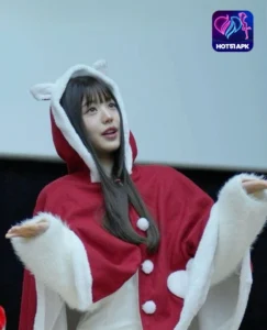 Read more about the article WNY Female Influencer di Indonesia Hot51