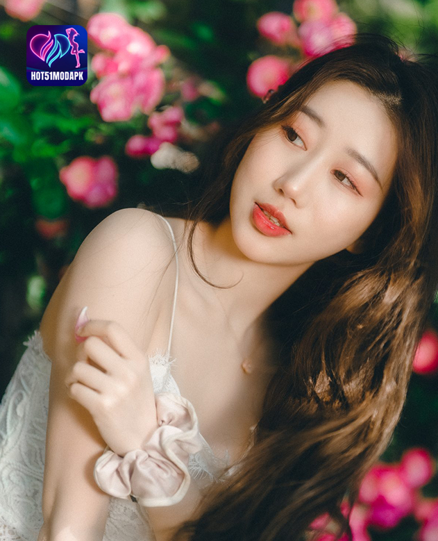 You are currently viewing Tao Zi Model Wanita Populer Hot51