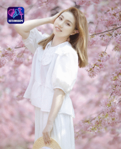 Read more about the article Kenali Qi Qi Si Shi Jiu, model cantik yang bersinar di Hot51 Indonesia