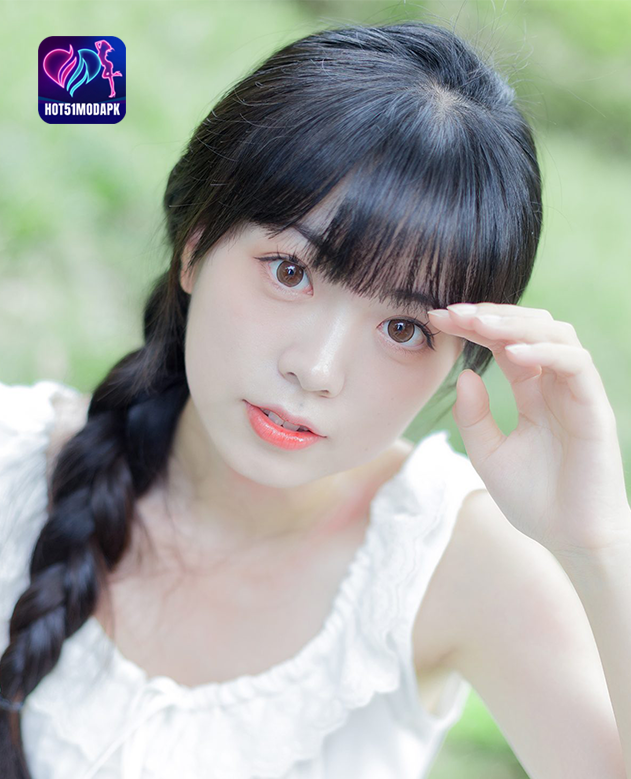 Yi Zhi Nuan Nuan-hot51