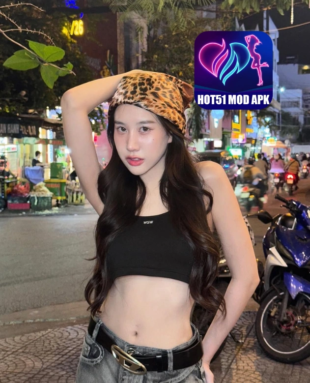 Skylar Bennett-HOT51