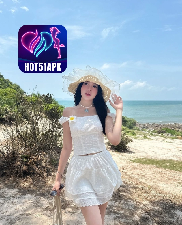 Emilia Hughes-Hot51.CO.ID