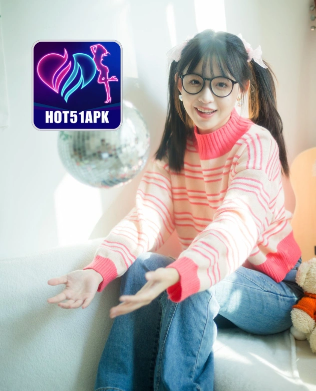 Julia Collins Bintang Cantik Hot51 Apk 2026 4 - Hot51 Julia Collins-Hot51